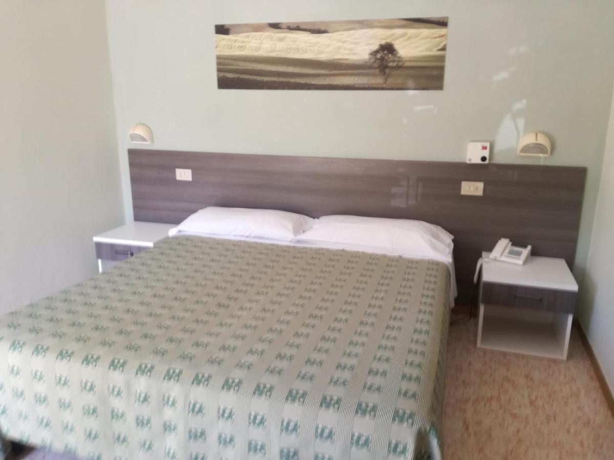 Hotel Saturno Chianciano Terme Exterior foto