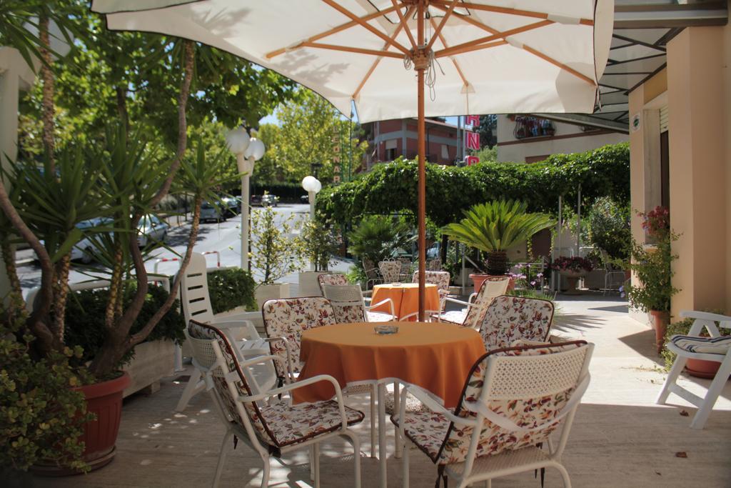 Hotel Saturno Chianciano Terme Exterior foto