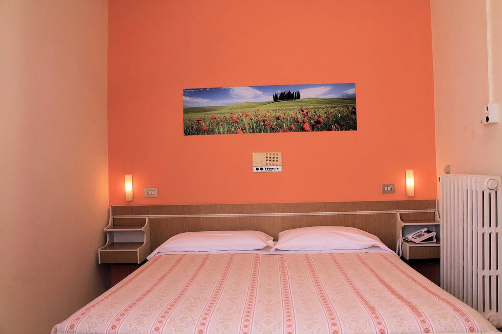 Hotel Saturno Chianciano Terme Exterior foto